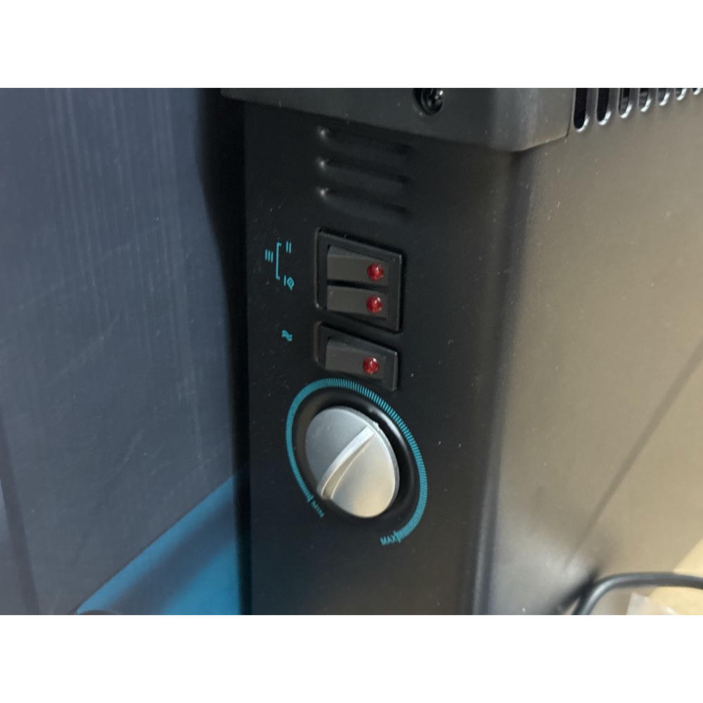 Cecotec Radiador Eléctrico Bajo Consumo Ready Warm 6500 Turbo Convection. 2000 W, Termostato Regulable, 4 Modos, Soporte de pie, Protección sobrecalentamiento, 20 m2