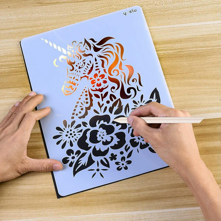 Set de 10 Plantillas de Calcado de Animales - Material PET Reutilizable, para Scrapbooking, DIY y Decoración de Paredes, Manualidades, Pintar y Dibujar, Dibujo de animales