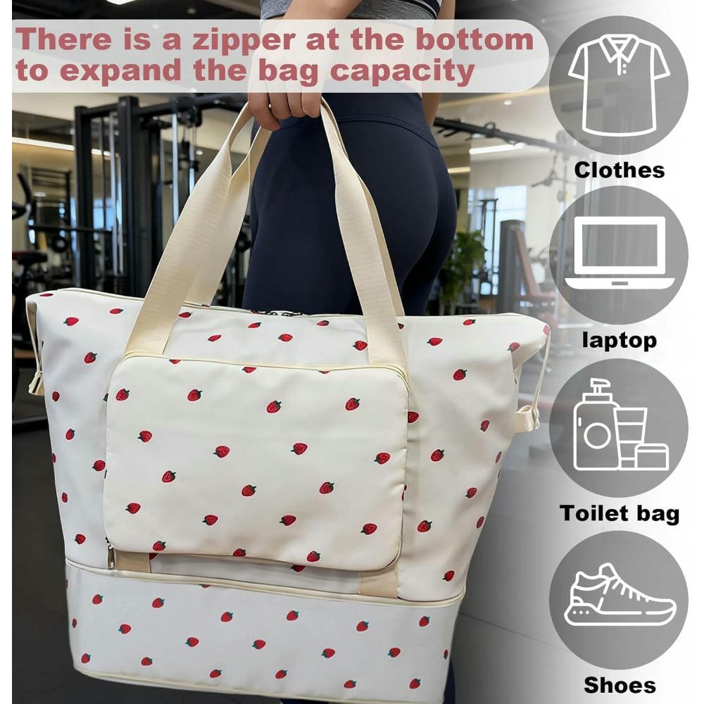 Bolsa de viaje, camping, gimnasio, para mujer con bolsillo impermeable, ideal para gimnasio y fin de semana, capacidad 20-35 L (Beige con diseño de fresas)