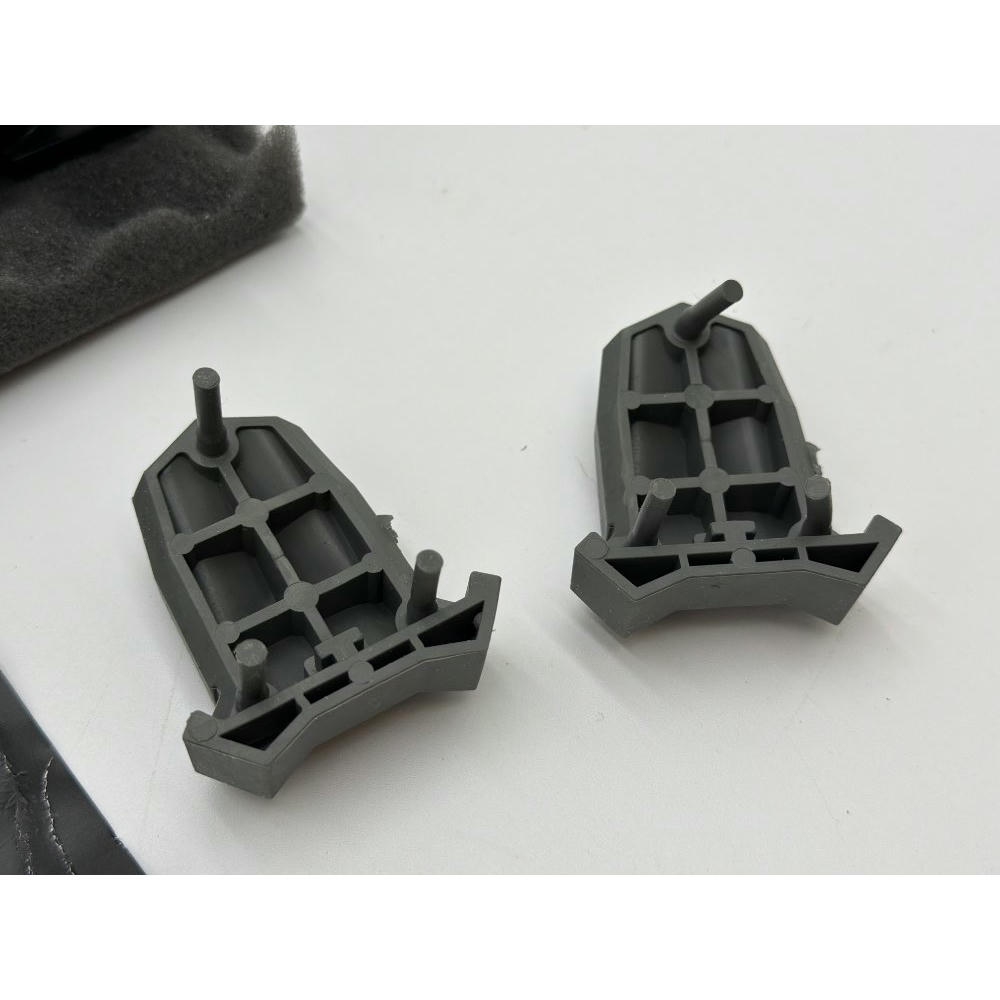 Puig 20457N R19 Protectores de Motor, Color Negro