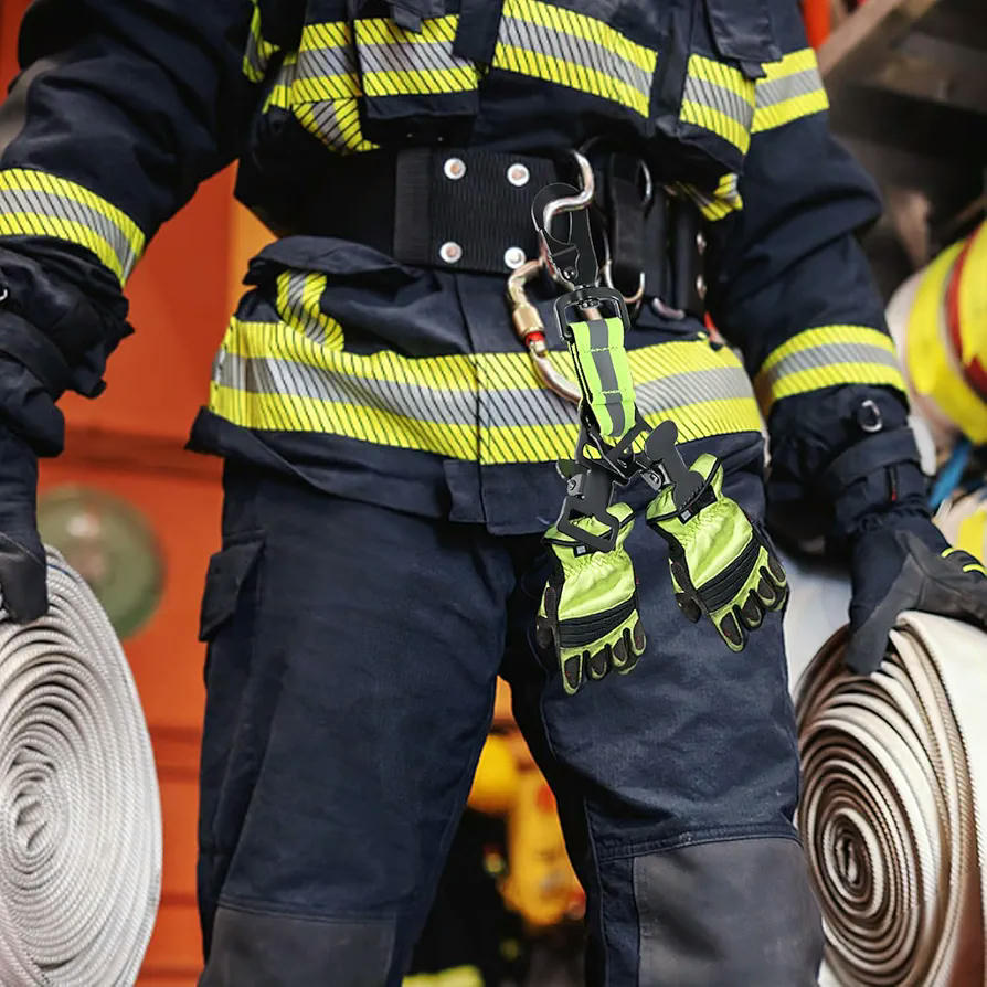 2 Piezas Clips para Guantes, Pinza de Seguridad Guante ​con Mosquetón Clip, Doble Colgar Guantes Clip, Clip de Sujeción de Guantes, para Guantes de Trabajo, Toallas, Trabajo de Seguridad