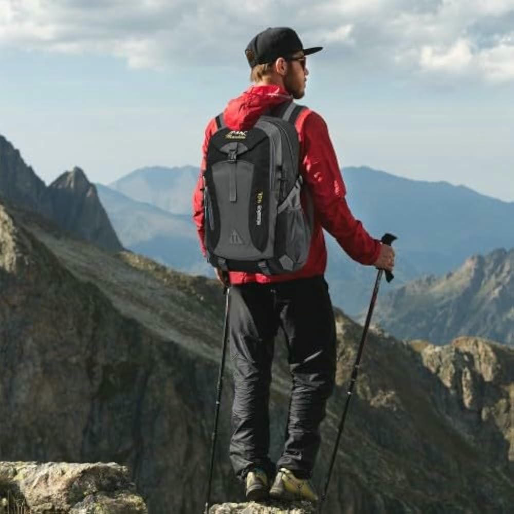 Mochila de Senderismo Ultraligera 40L Impermeable para Actividades al Aire Libre, 6 compartimentos y 2 bolsillos laterales