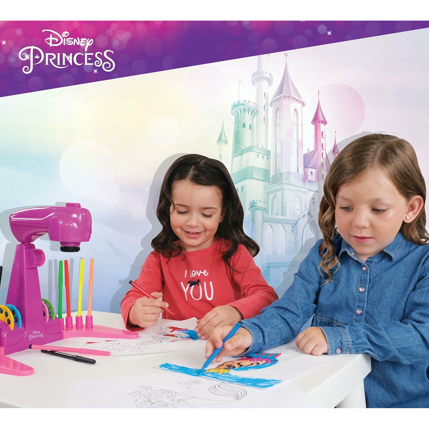 Lisciani Giochi - Escuela de dibujo con proyector de PRINCESAS DISNEY - Para niños a partir de 3 años - Aprende a dibujar con modelos proyectados - Incluye modelos, papel y lápices - Juego creativo