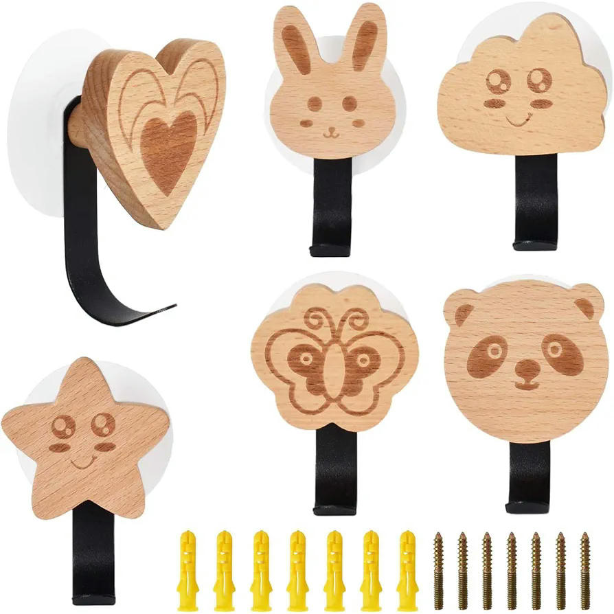 6 Wooden Hooks for Hanging Children's Clothes with Adorable Designs (Brown)