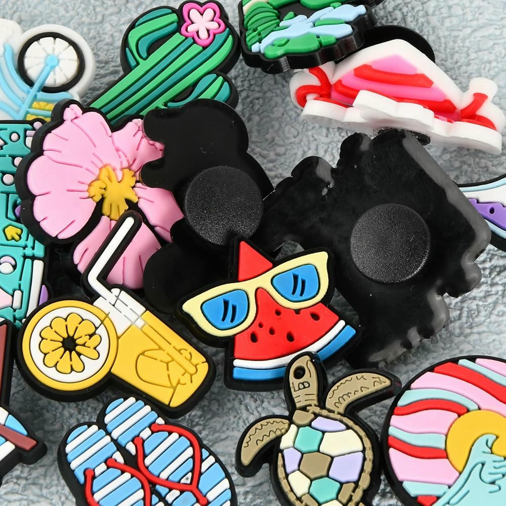 Juego de 35 Adornos Coloridos para Zapatos, Broches para Crocs, Decoraciones de PVC Duraderas y Resistentes al Agua, Abalorios para Niños y Adultos (multicolor)