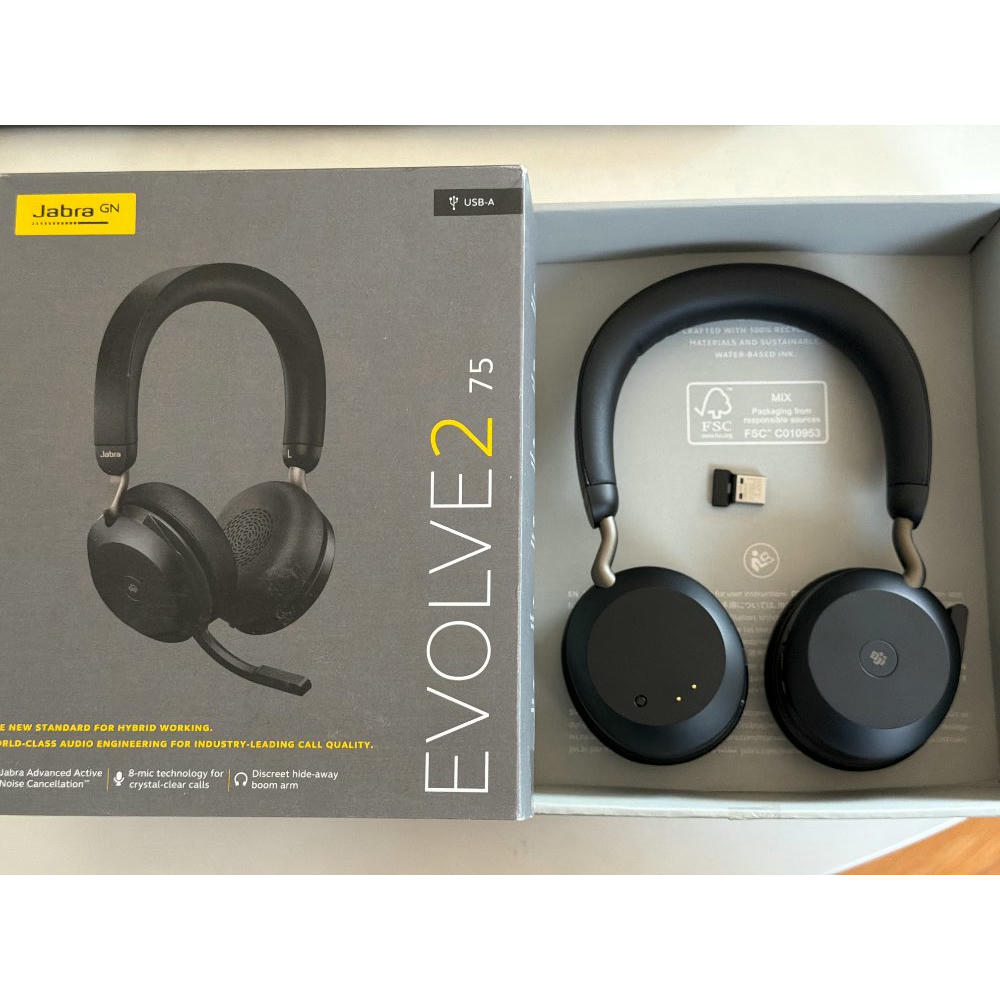 Jabra Evolve2 75 Auriculares Estéreo Inalámbricos para PC con tecnología de 8 micrófonos-Auriculares de Doble Espuma y Cancelación de Ruido Activa, Adaptador Bluetooth USB-A-Para MS Teams-Negro
