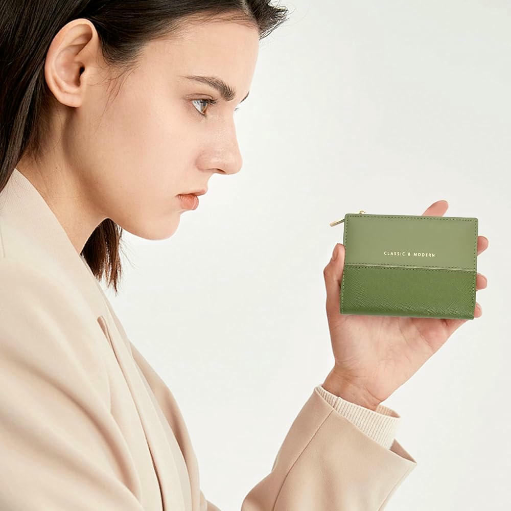 Monedero Mujer Pequeño Verde de Cuero Sintético con Cremallera Texturizada