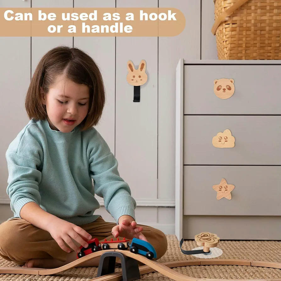 6 Piezas de Ganchos de Madera para Colgar Ropa Infantil con Diseños Adorables (Marrón)
