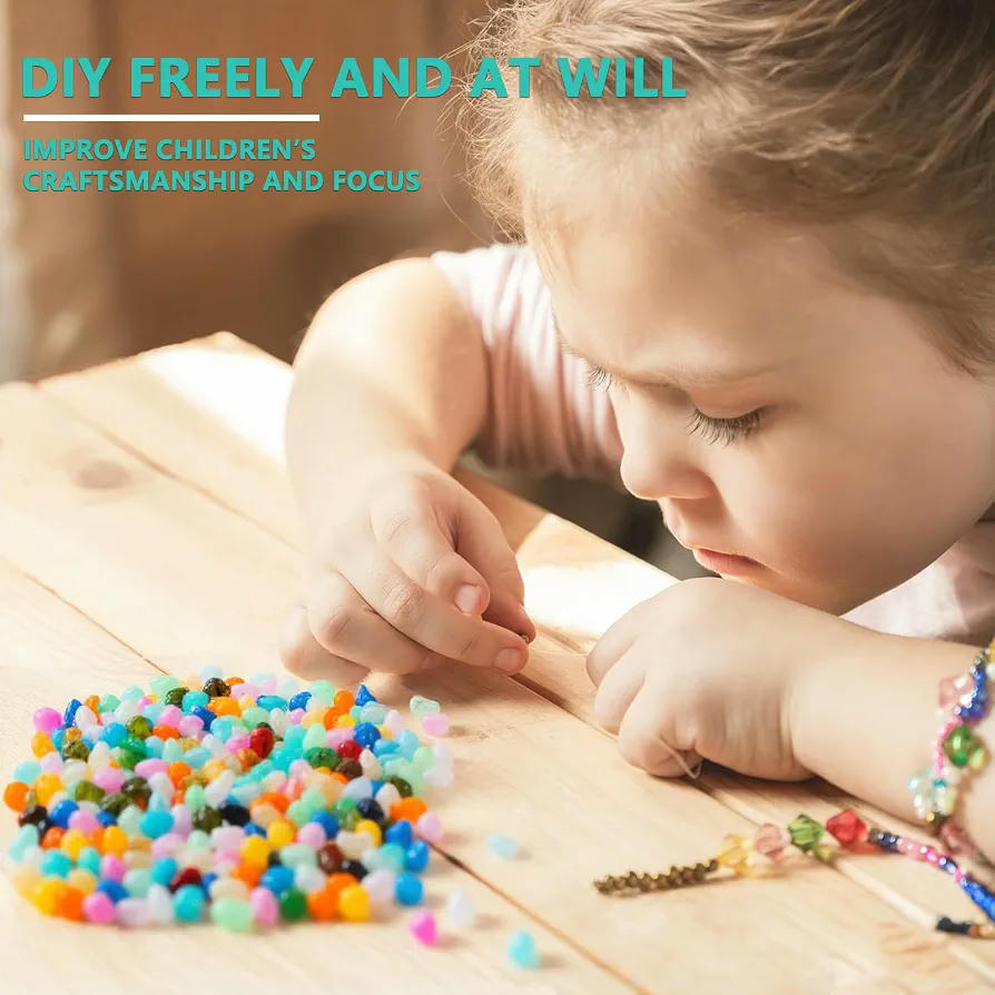Cuentas de Plástico, 500 Piezas de Gemas Irregulares para DIY, Multi-Colores con Cordón de 5 Metros para Collares y Pulseras (Multicolor)