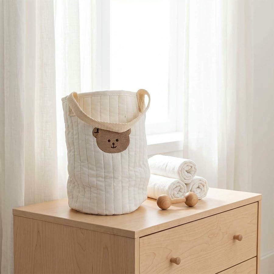 Bolsa de Pañales para Bebés con Cremallera, Diseño Atractivo y Portátil para Viajes (Blanco, con diseño de Oso marrón)