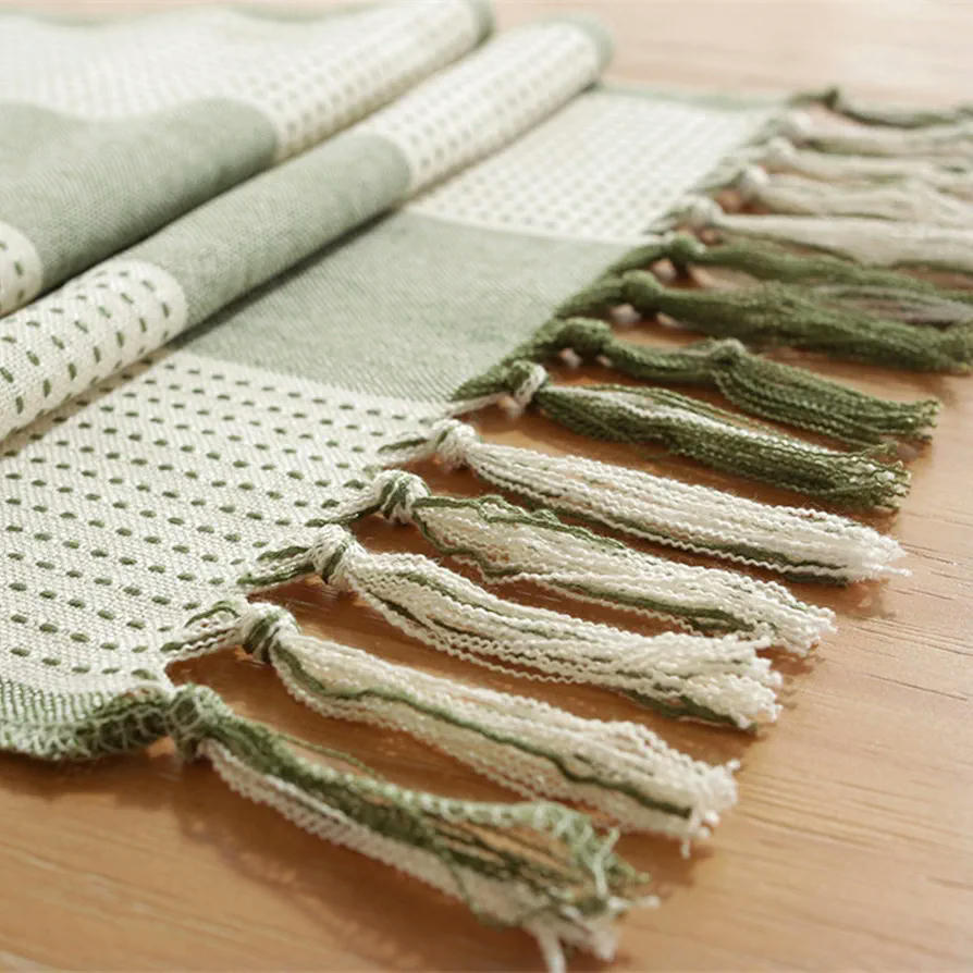 Caminet de Taula de Cotó Verd, Estil Bohemi i Rústic, Rentable, 183 cm, Amb Borles, Ideal per Decoració de Menjador i Festes