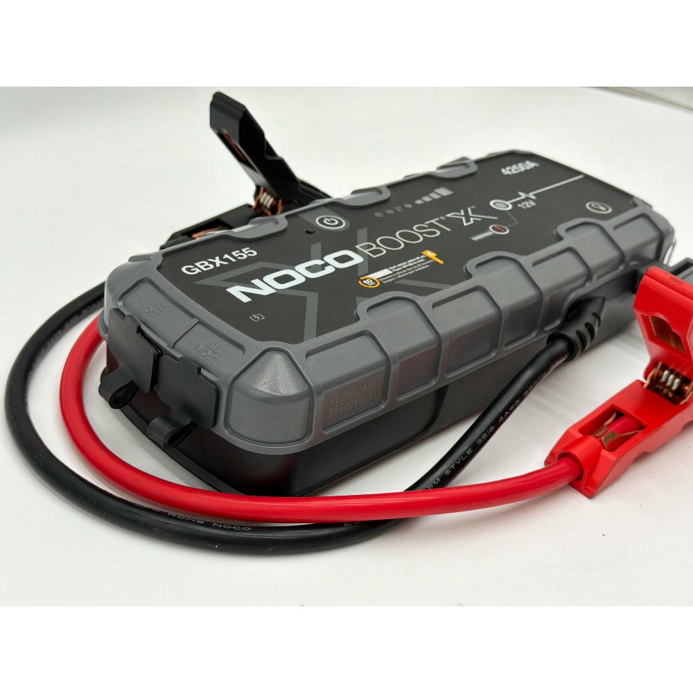 NOCO Boost X GBX155, Arrancador de Batería de Coche 4250A, Booster de Bateria Portátil y Cables de Arranque Profesionales para Motores de Gasolina de hasta 10,0 litros y Diésel de 8,0 litros